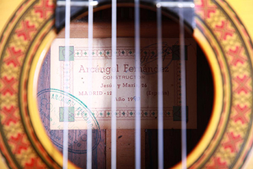 Inside the Arcangel Fernandez Guitar